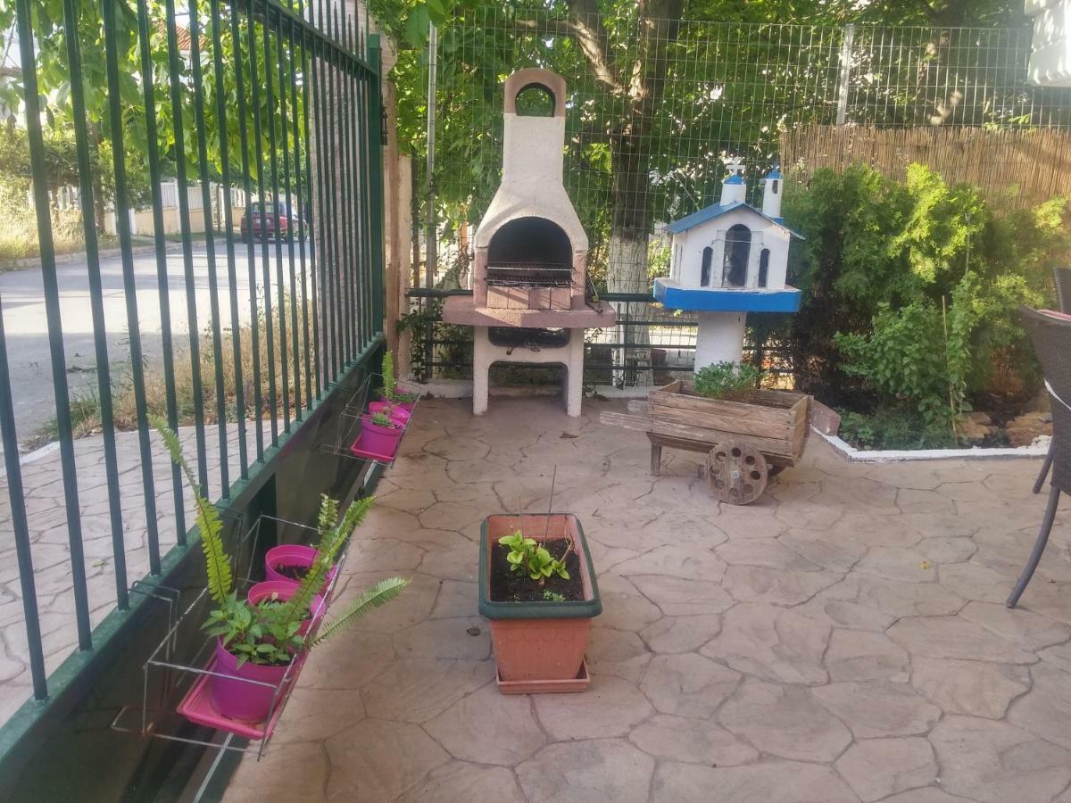 Oasis Apartment نيا ميشانيونا المظهر الخارجي الصورة
